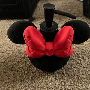 Mat black mini mouse soap dispenser
